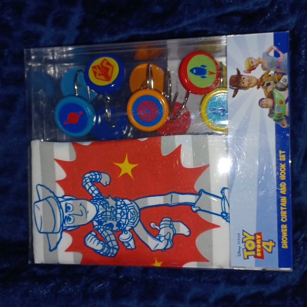 *NEW* Disney Toy Story 4 fabric shower curtain and hook set NWOT